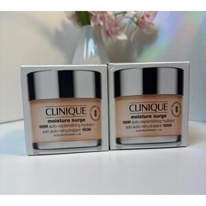 Clinique Moisture Surge™ 100H Auto-Replenishing
Hydrator Gel Moisturizer 75mlx2